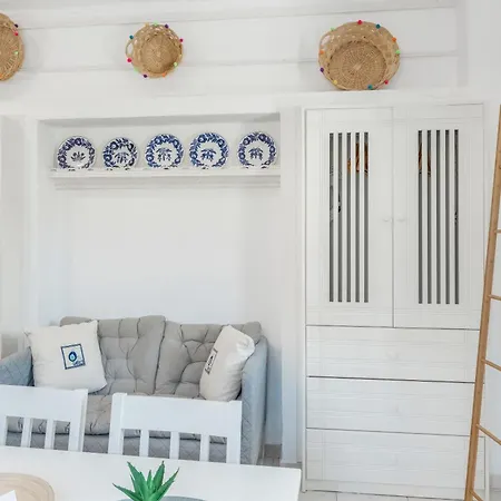 Avlona Blue Apartment