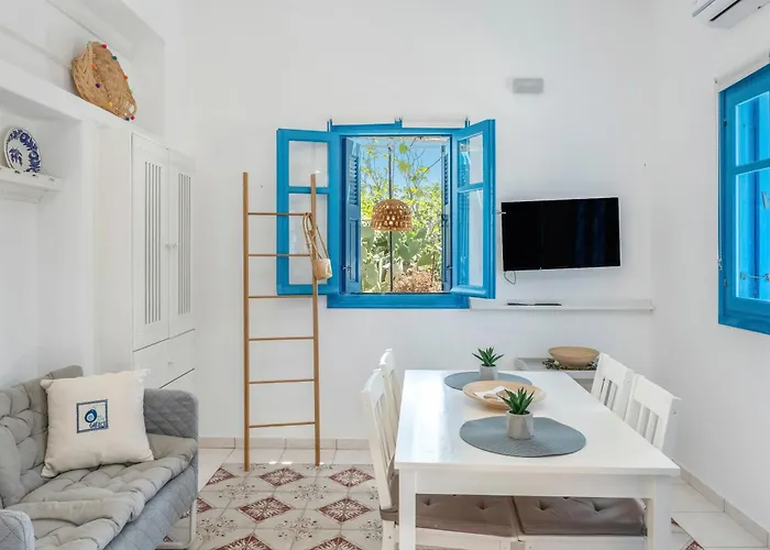 Avlona Blue * Diafánion