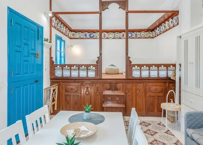 Avlona Blue 公寓 Diafánion