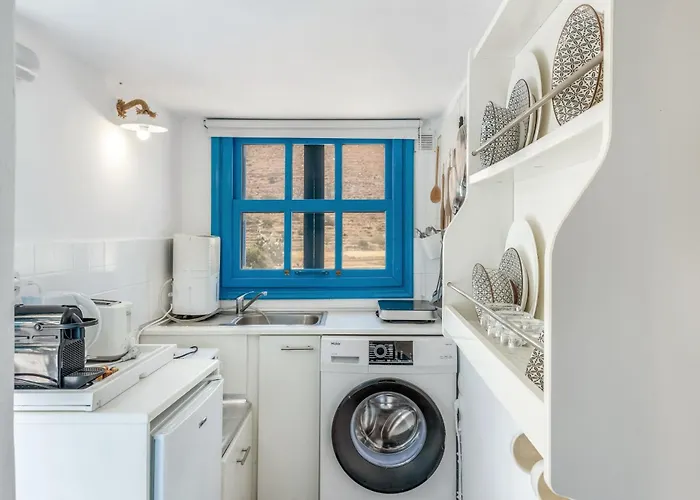 Avlona Blue 公寓 Diafánion